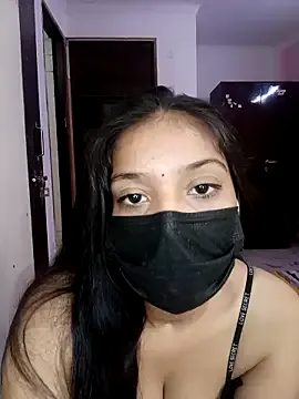 oxo_yuna_oxo – webcam model profile photo Image 14