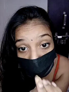 oxo_yuna_oxo – webcam model profile photo Image 9