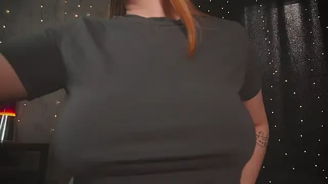 oxo_yuna_oxo – webcam model profile photo Image 16