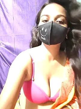 Sierra – webcam model profile photo Image 11