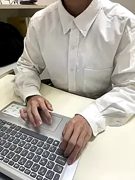 oxo_yuna_oxo – webcam model profile photo Image 5