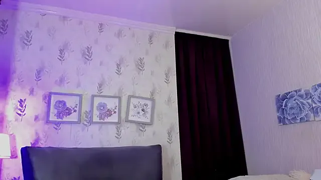 oxo_yuna_oxo – webcam model profile photo Image 18