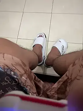 dirtypub – webcam model profile photo Image 12