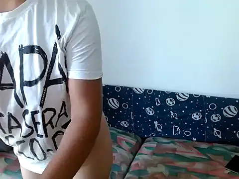 oxo_yuna_oxo – webcam model profile photo Image 6