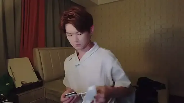 dirtypub – webcam model profile photo Image 9