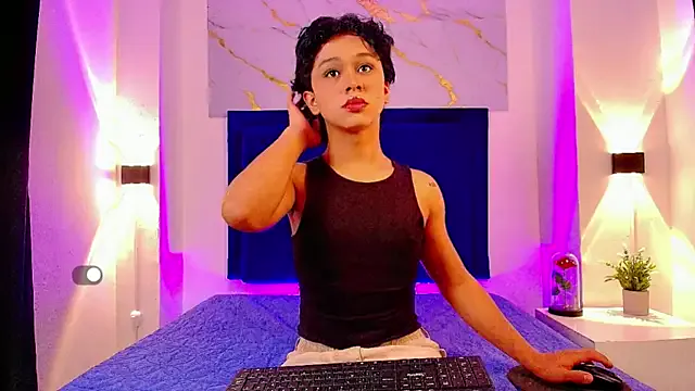 koreanboy2341 – webcam model profile photo Image 11