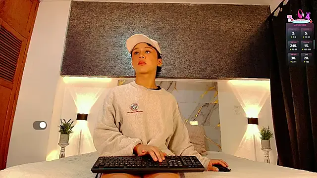 koreanboy2341 – webcam model profile photo Image 5