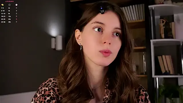 oxo_yuna_oxo – webcam model profile photo Image 14