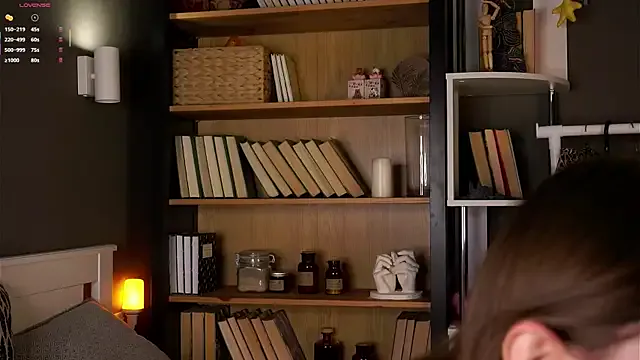 oxo_yuna_oxo – webcam model profile photo Image 18