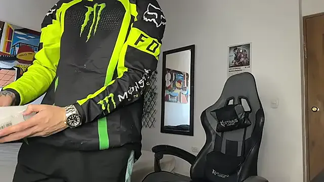 tanaka113 – webcam model profile photo Image 6