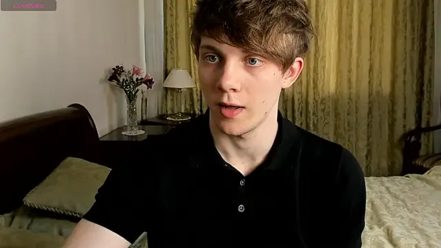 roouse – webcam model profile photo Image 2