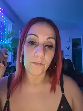 oxo_yuna_oxo – webcam model profile photo Image 7