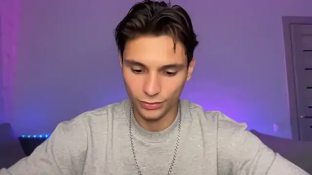 oxo_yuna_oxo – webcam model profile photo Image 13