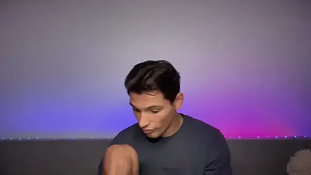 oxo_yuna_oxo – webcam model profile photo Image 15