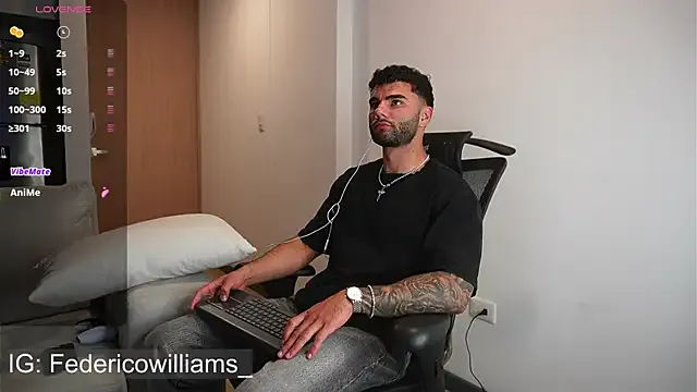 Nonchan_ – webcam model profile photo Image 12