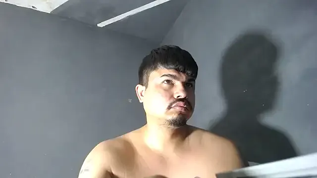 oxo_yuna_oxo – webcam model profile photo Image 8