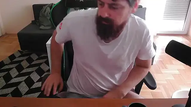 Nonchan_ – webcam model profile photo Image 14