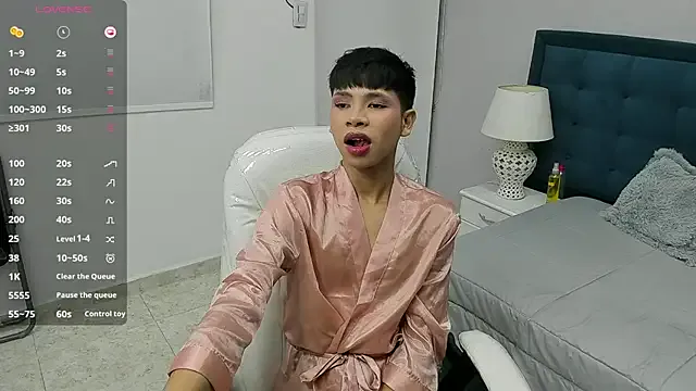 ViviVIsion – webcam model profile photo Image 19