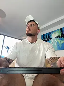 kai101010 – webcam model profile photo Image 16