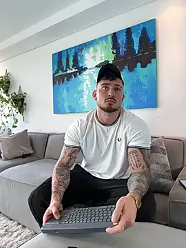 kai101010 – webcam model profile photo Image 18