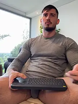 kai101010 – webcam model profile photo Image 19