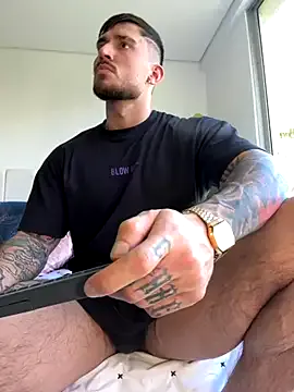 kai101010 – webcam model profile photo Image 6