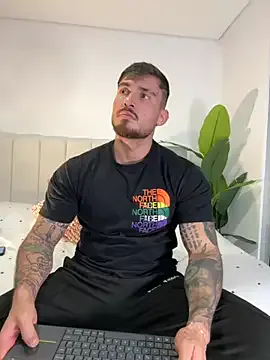 kai101010 – webcam model profile photo Image 7