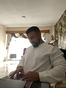 pizza_pa – webcam model profile photo Image 19