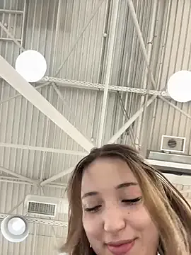 oxo_yuna_oxo – webcam model profile photo Image 12