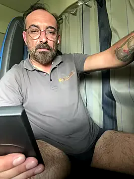 Yui-Ch – webcam model profile photo Image 13