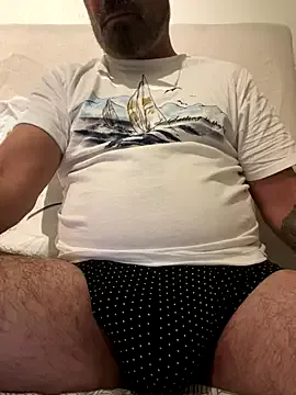 Yui-Ch – webcam model profile photo Image 17