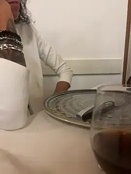 Big_ayu_ – webcam model profile photo Image 11