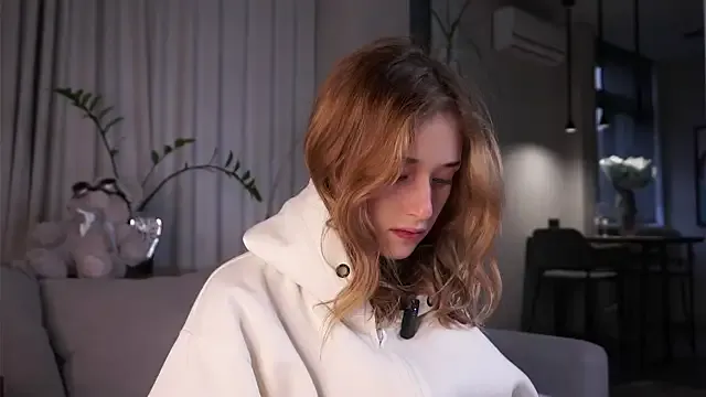 oxo_yuna_oxo – webcam model profile photo Image 11