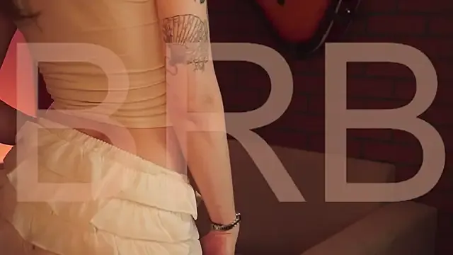 oxo_yuna_oxo – webcam model profile photo Image 19