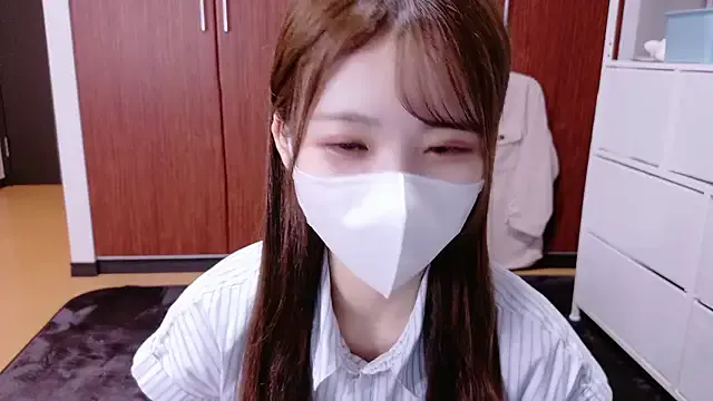 _chanMOMO_ – webcam model profile photo Image 3