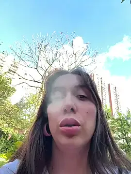 Simone_Miller – webcam model profile photo Image 14