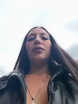 DarkDea – webcam model profile photo Image 3