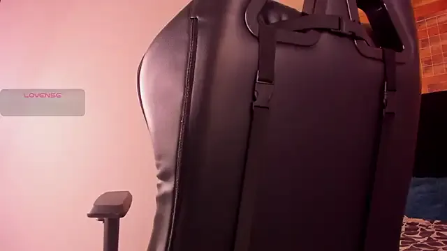 yourladycess_ – webcam model profile photo Image 15