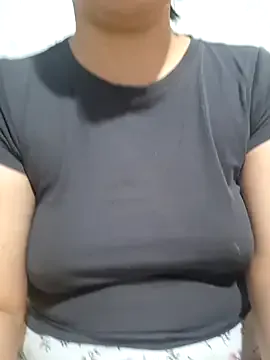 ManaMi-maru – webcam model profile photo Image 4