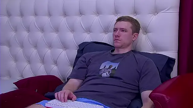 oxo_yuna_oxo – webcam model profile photo Image 19