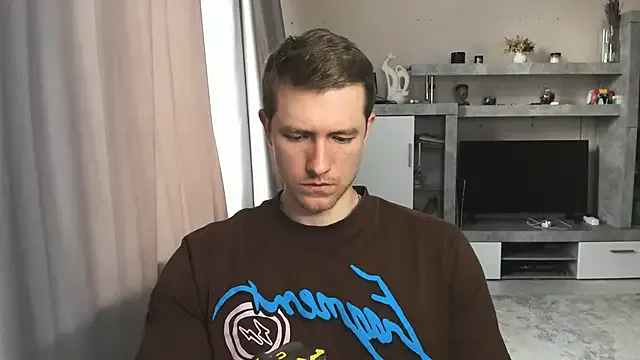 oxo_yuna_oxo – webcam model profile photo Image 3