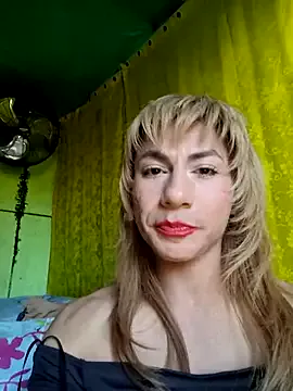 roouse – webcam model profile photo Image 18