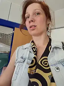 oxo_yuna_oxo – webcam model profile photo Image 7