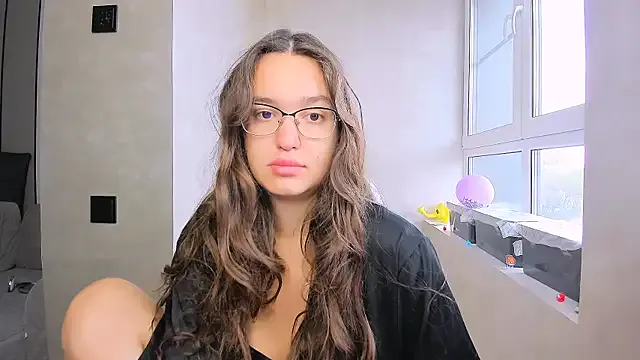 Awesomelusty – webcam model profile photo Image 14