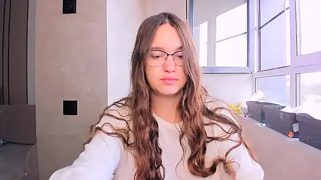 Awesomelusty – webcam model profile photo Image 16