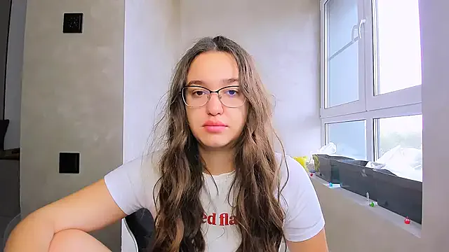 Awesomelusty – webcam model profile photo Image 18