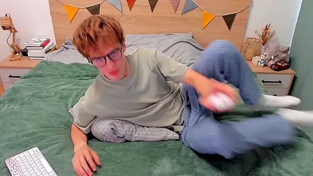 Alex1069 – webcam model profile photo Image 11