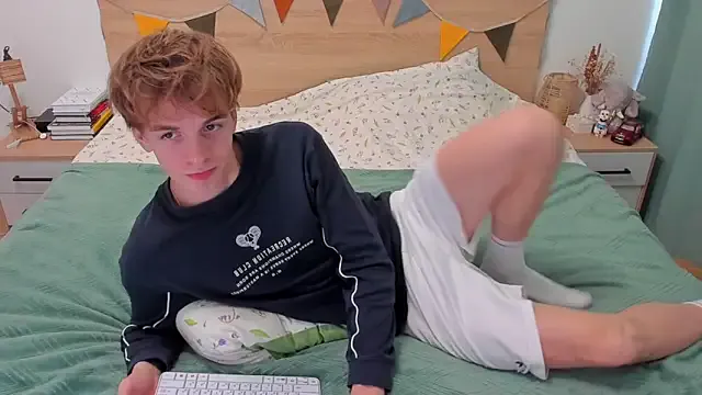 Alex1069 – webcam model profile photo Image 14