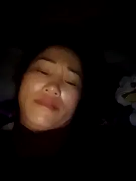 oxo_yuna_oxo – webcam model profile photo Image 10