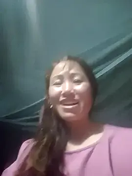 oxo_yuna_oxo – webcam model profile photo Image 2